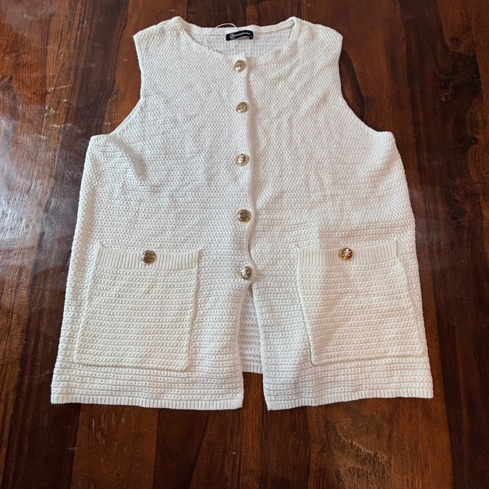 PrettyGarden White Textured Knit Vest Gold Button Front Pocket Cardigan Medium